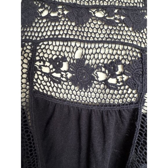 Free People XS TP Black Crochet Black Raw Hem Floral Sleeveless Top Open Back - Picture 3 of 12